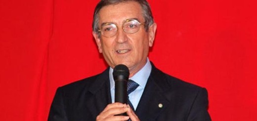 Il prefetto Piero Cesari immagine