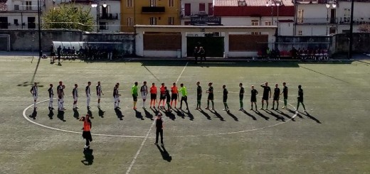 squadre al centro del campo Matese
